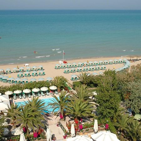 Hotel Mion Charme&Relax Silvi Marina Exterior foto