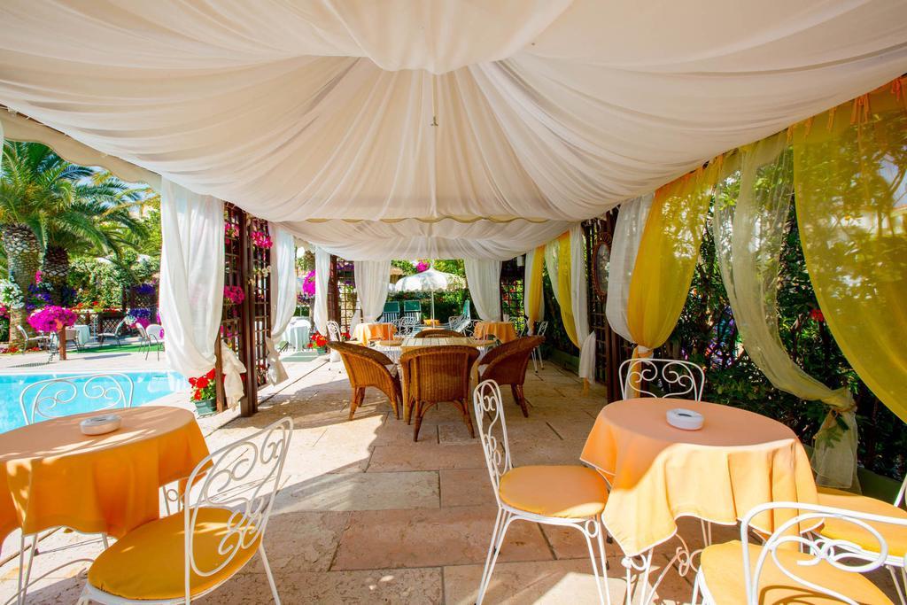 Hotel Mion Charme&Relax Silvi Marina Exterior foto